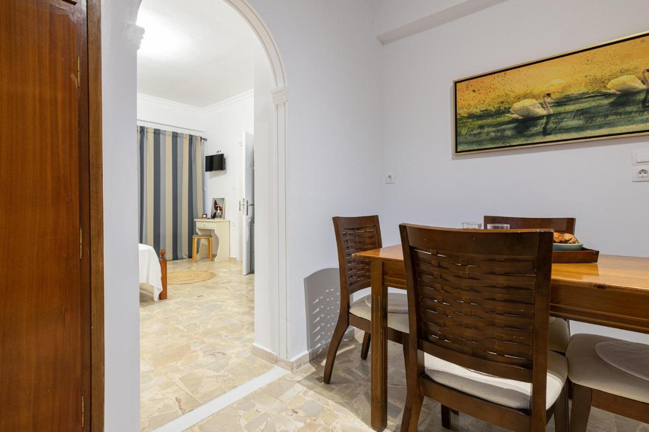 ארגאסי Denise Studios And Apartments מראה חיצוני תמונה