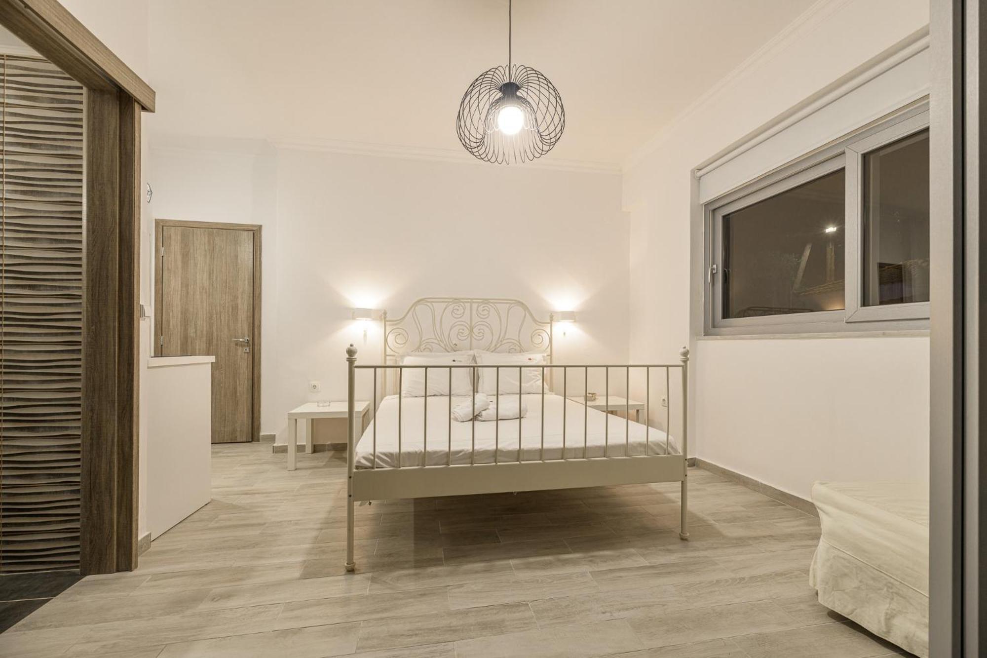 ארגאסי Denise Studios And Apartments מראה חיצוני תמונה
