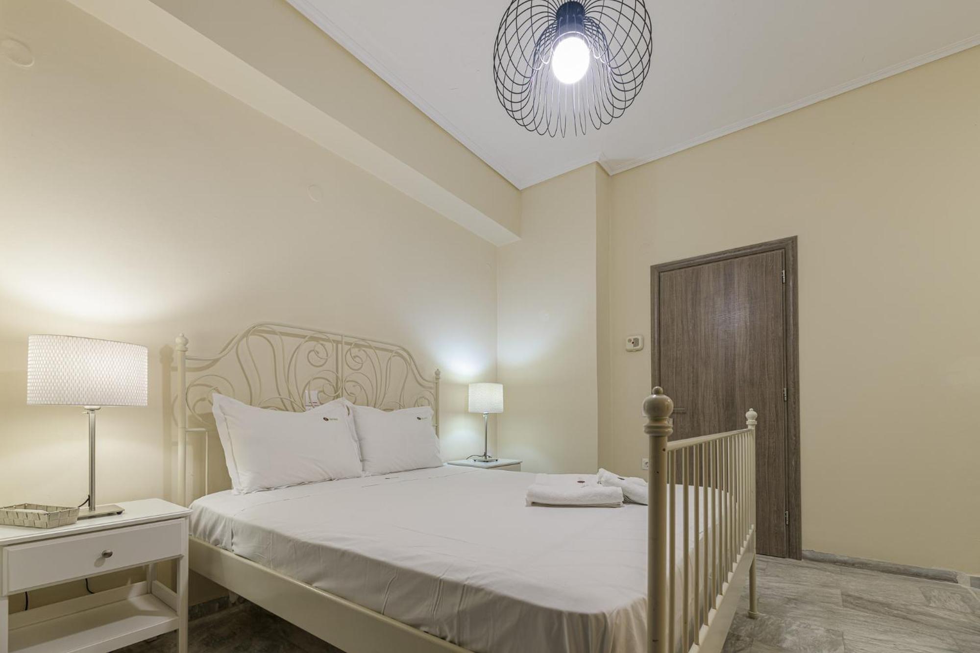 ארגאסי Denise Studios And Apartments מראה חיצוני תמונה