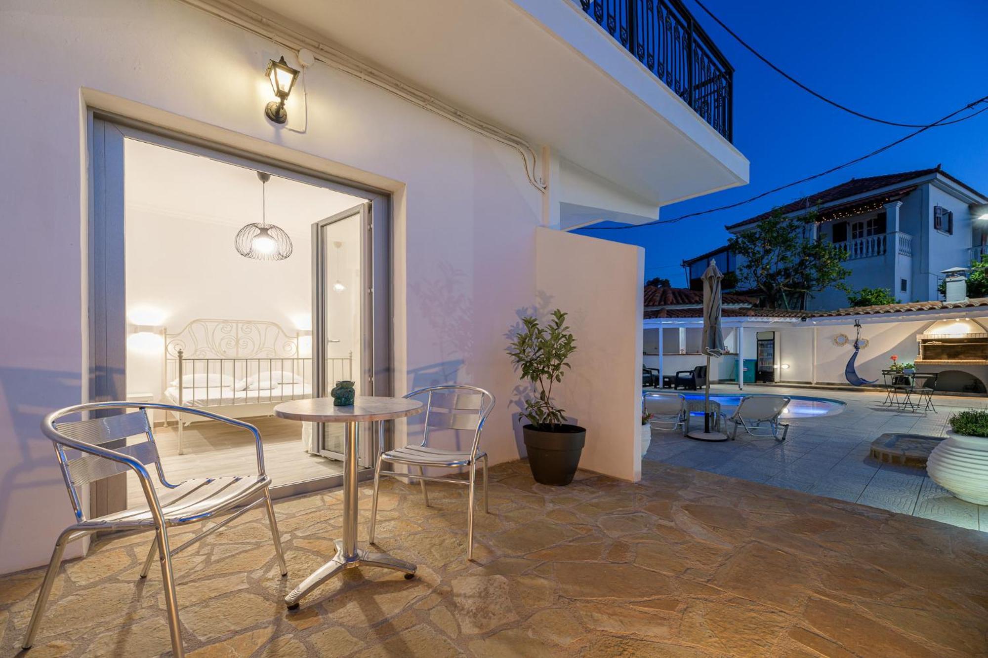 ארגאסי Denise Studios And Apartments מראה חיצוני תמונה