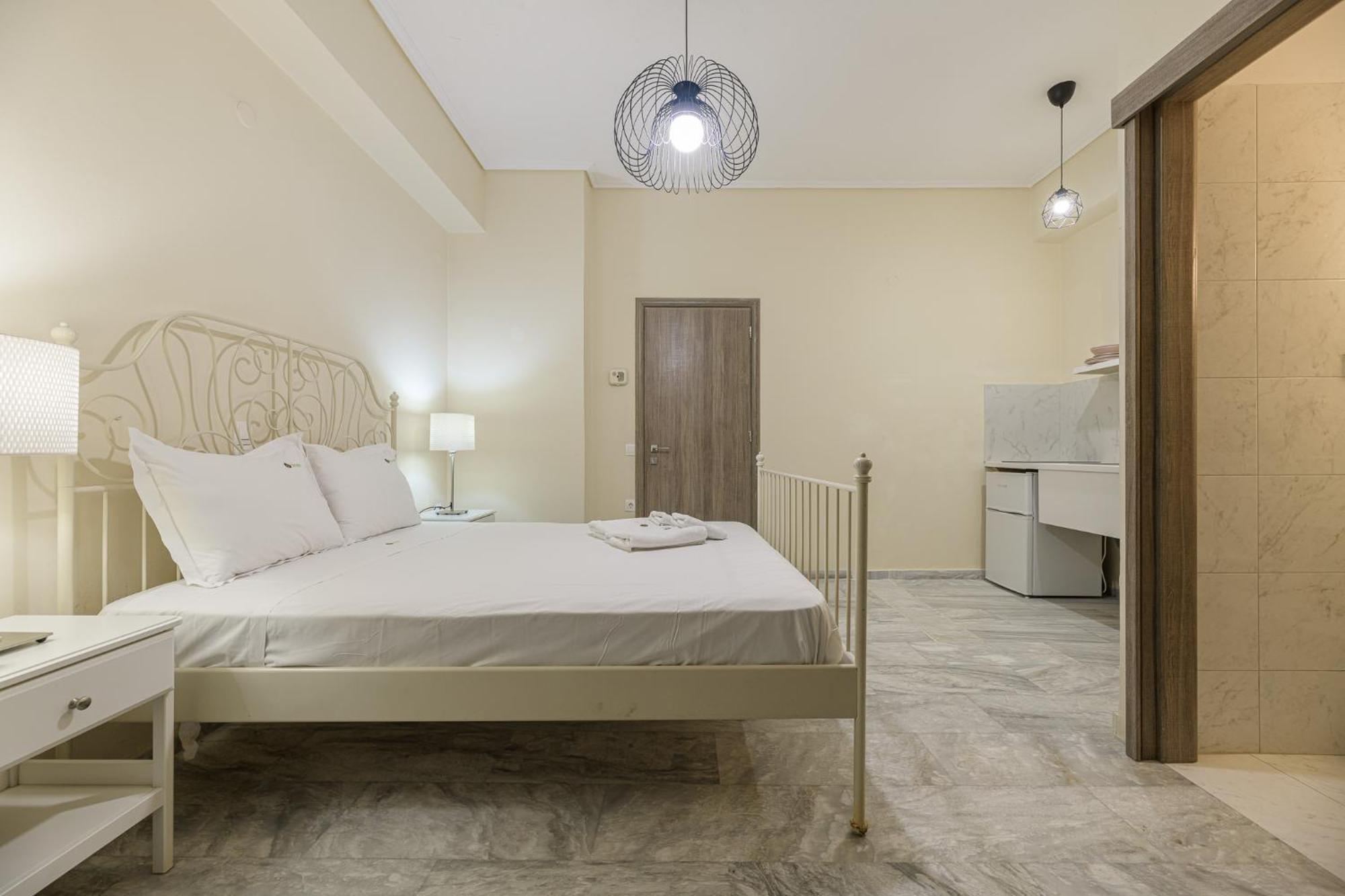 ארגאסי Denise Studios And Apartments מראה חיצוני תמונה