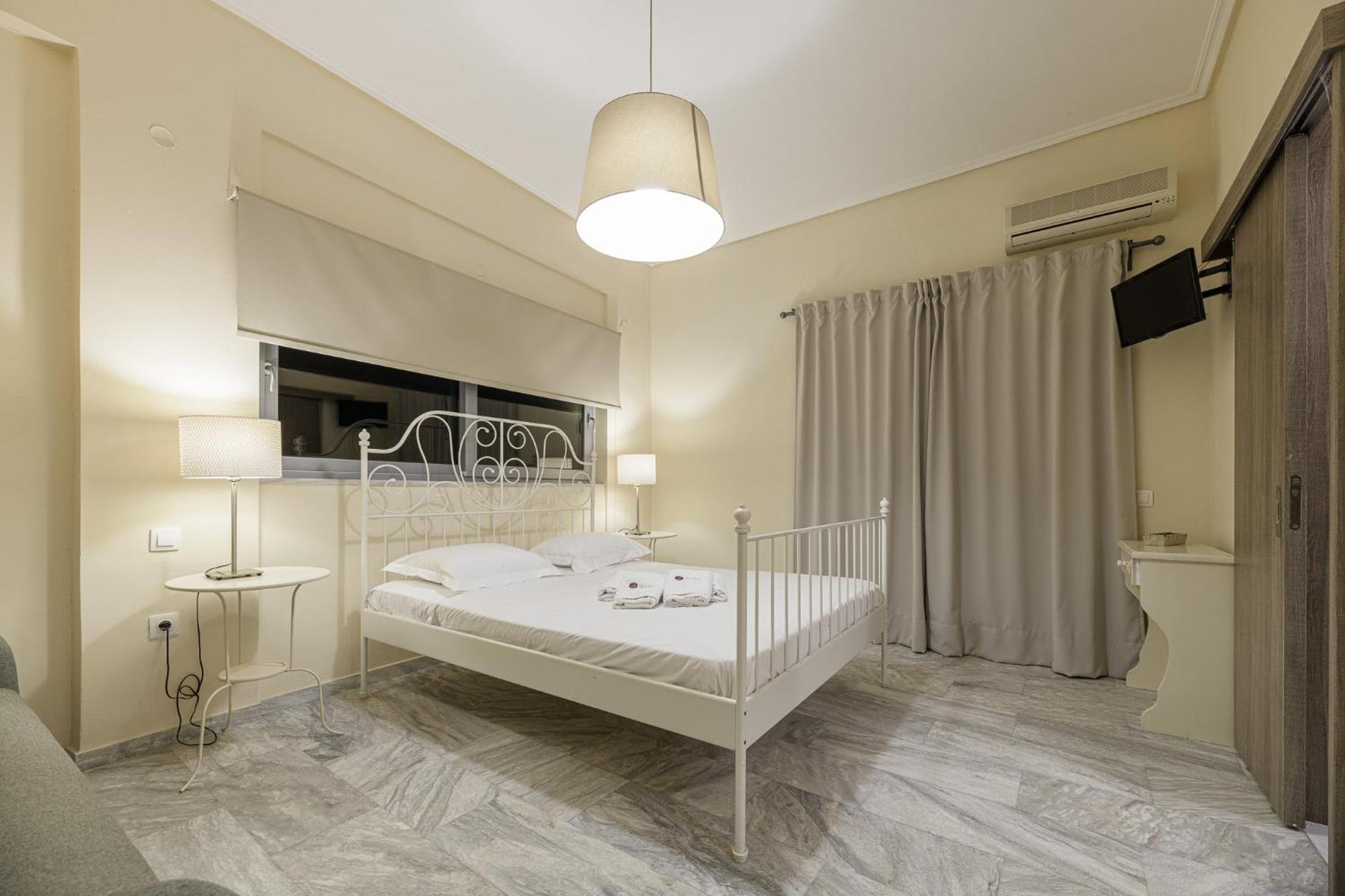 ארגאסי Denise Studios And Apartments מראה חיצוני תמונה